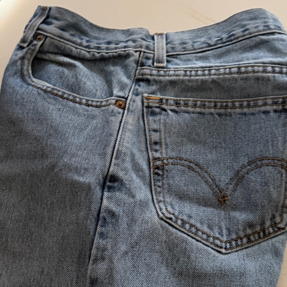 Levi’s 517 Bootcut Jeans - Picture 6 of 9